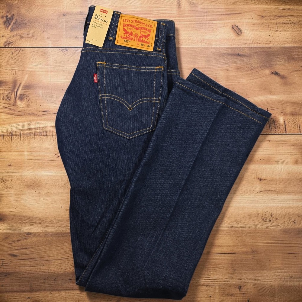 Levis 517 Bootcut Jeans Mens 30x34 Rigid Indigo Blue Denim 00517-2017 NWT